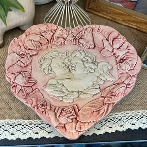 Vintage Pink Heart 3-D Cherub Couple embossed Roses 8" ITALIAN 7360 trinket dish